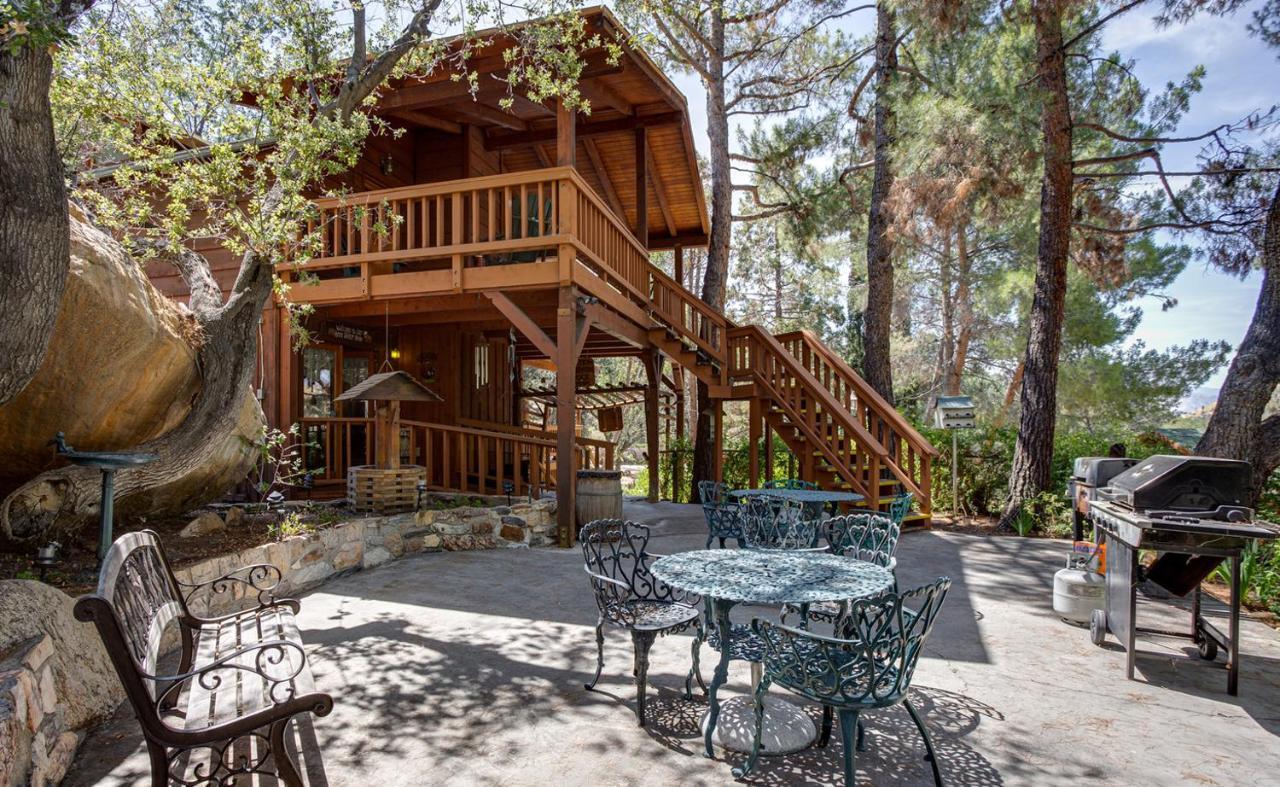 Whispering Pines Lodge Kernville Exterior photo